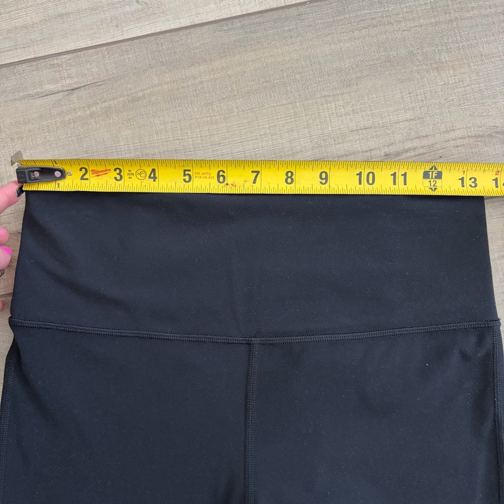 Athleta Ultra High Rise Elation Flare Leggings Black 34.5in Medium TALL - Picture 9 of 12